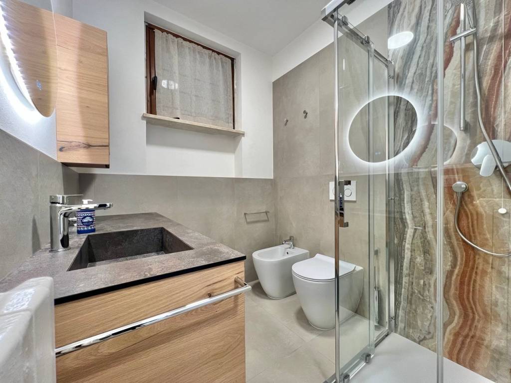 appartamento in vendita a Sirmione