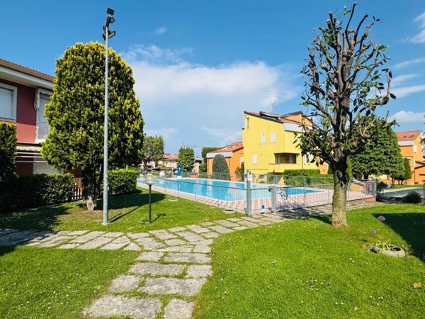 appartamento in vendita a Sirmione