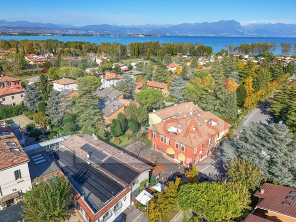 negozio in vendita a Sirmione