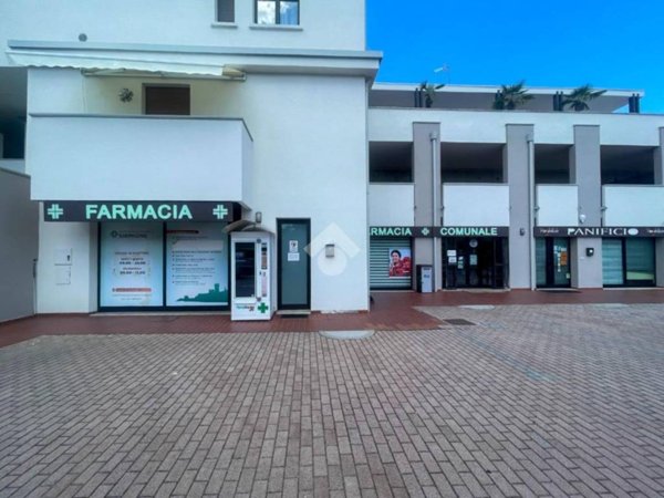 negozio in vendita a Sirmione