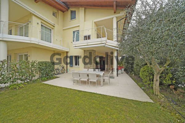 appartamento in vendita a Sirmione