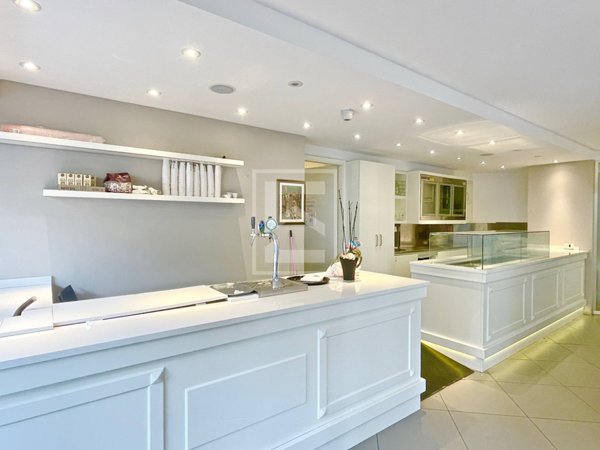 negozio in vendita a Sirmione