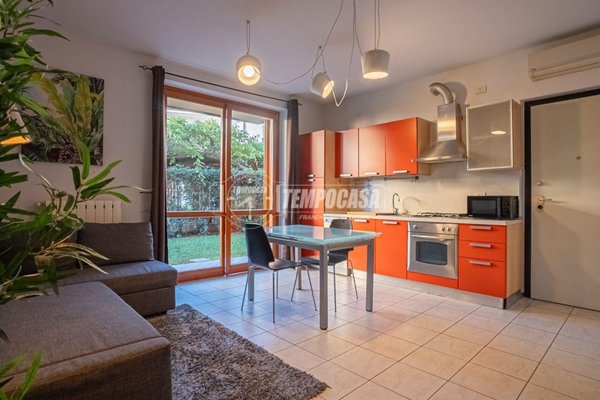 appartamento in vendita a Sirmione in zona Lugana