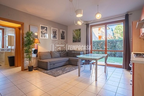 appartamento in vendita a Sirmione in zona Lugana