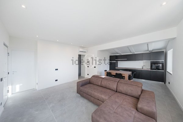 appartamento in vendita a Sirmione