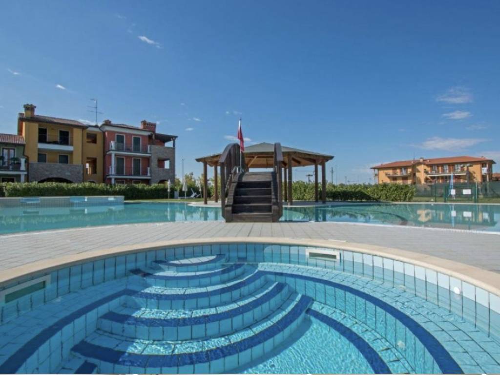 appartamento in vendita a Sirmione