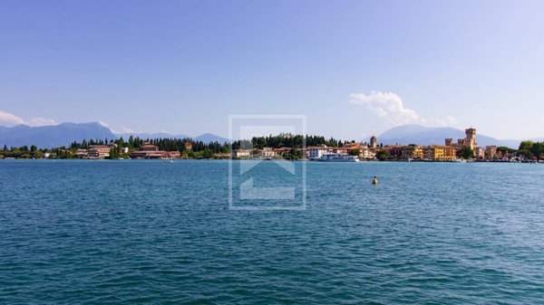 terreno edificabile in vendita a Sirmione