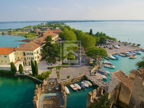 negozio in vendita a Sirmione