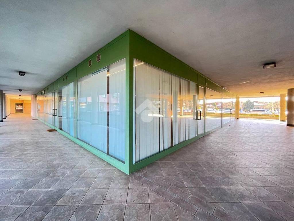 ufficio in vendita a Sirmione