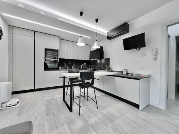 appartamento in vendita a Sirmione in zona Colombare