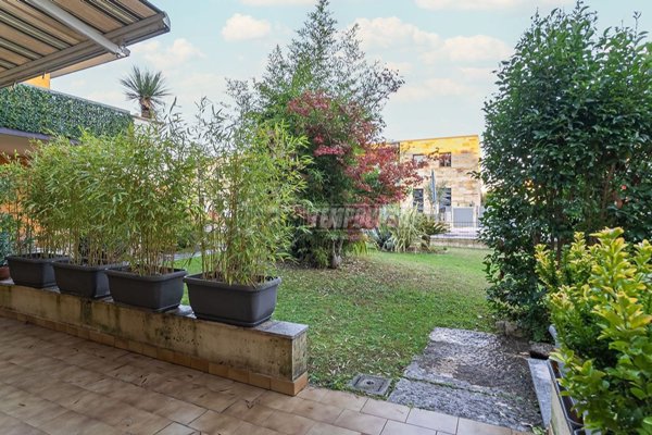 appartamento in vendita a Sirmione