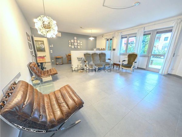 appartamento in vendita a Sirmione in zona Lugana