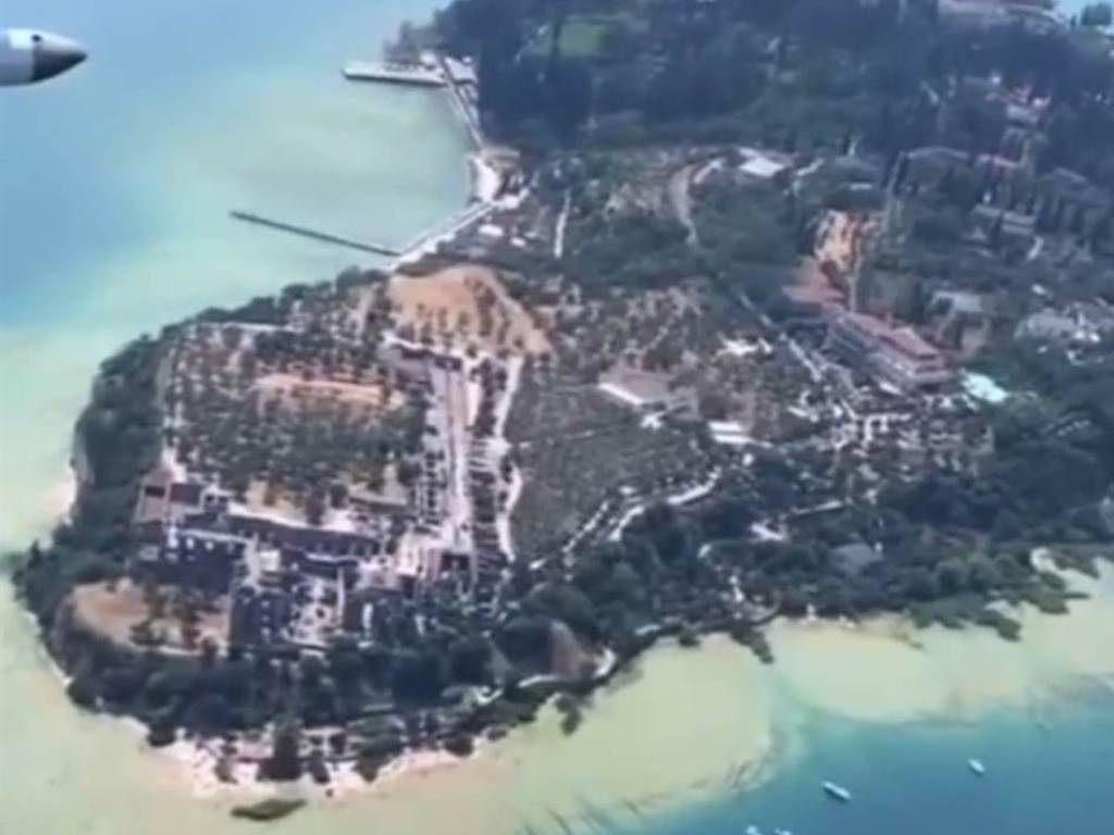 appartamento in vendita a Sirmione