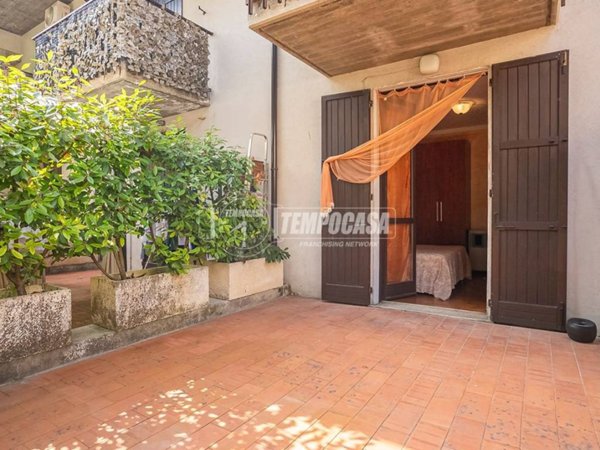 appartamento in vendita a Sirmione in zona Colombare