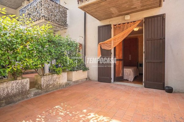 appartamento in vendita a Sirmione in zona Colombare