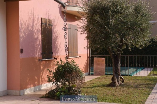 appartamento in vendita a Sirmione