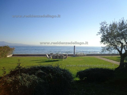 casa indipendente in vendita a Sirmione