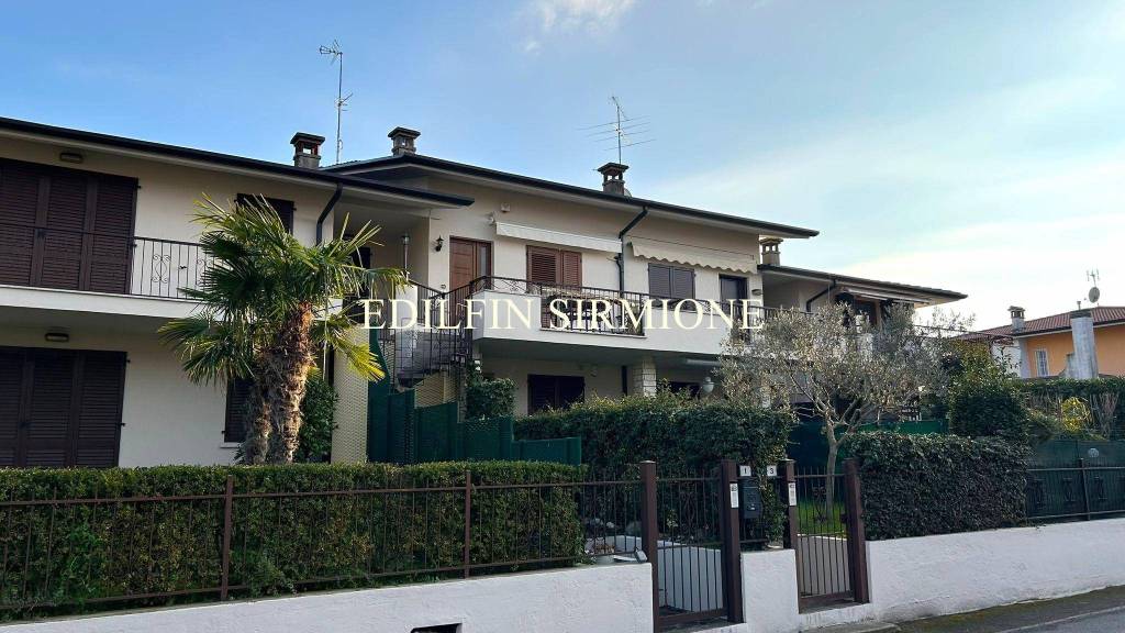 appartamento in vendita a Sirmione