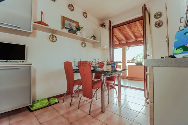 appartamento in vendita a Sirmione in zona Lugana