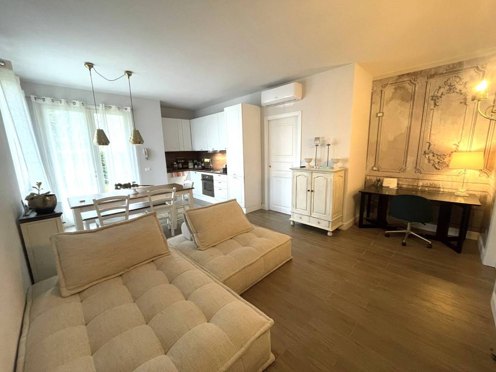 appartamento in vendita a Sirmione