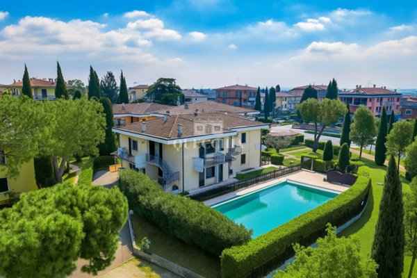 appartamento in vendita a Sirmione