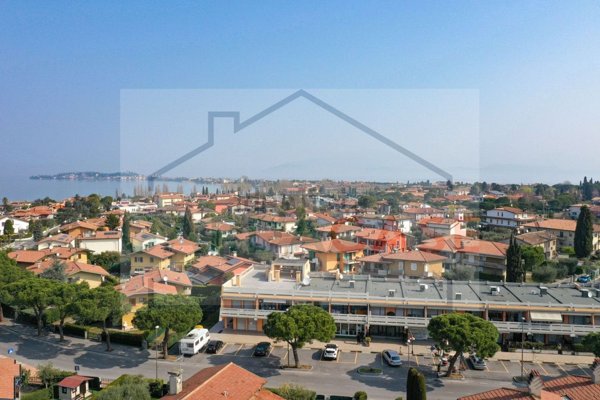 locale di sgombero in vendita a Sirmione