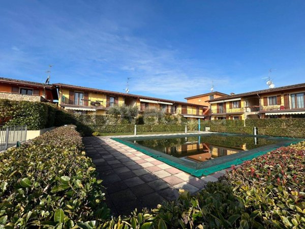 appartamento in vendita a Sirmione