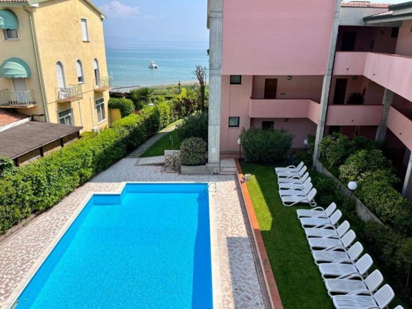 appartamento in vendita a Sirmione