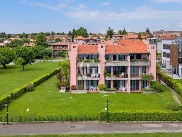 appartamento in vendita a Sirmione