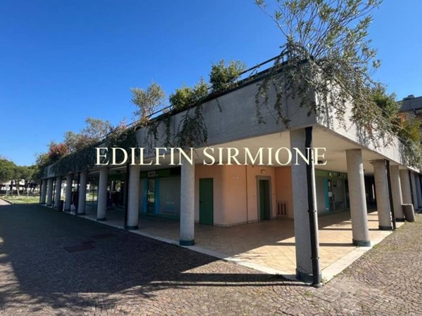 negozio in vendita a Sirmione