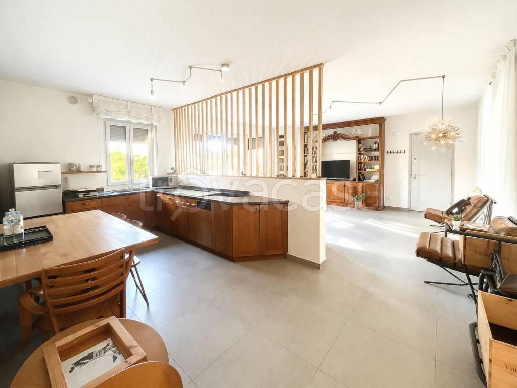 appartamento in vendita a Sirmione