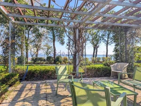 appartamento in vendita a Sirmione