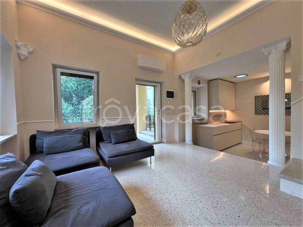 appartamento in vendita a Sirmione