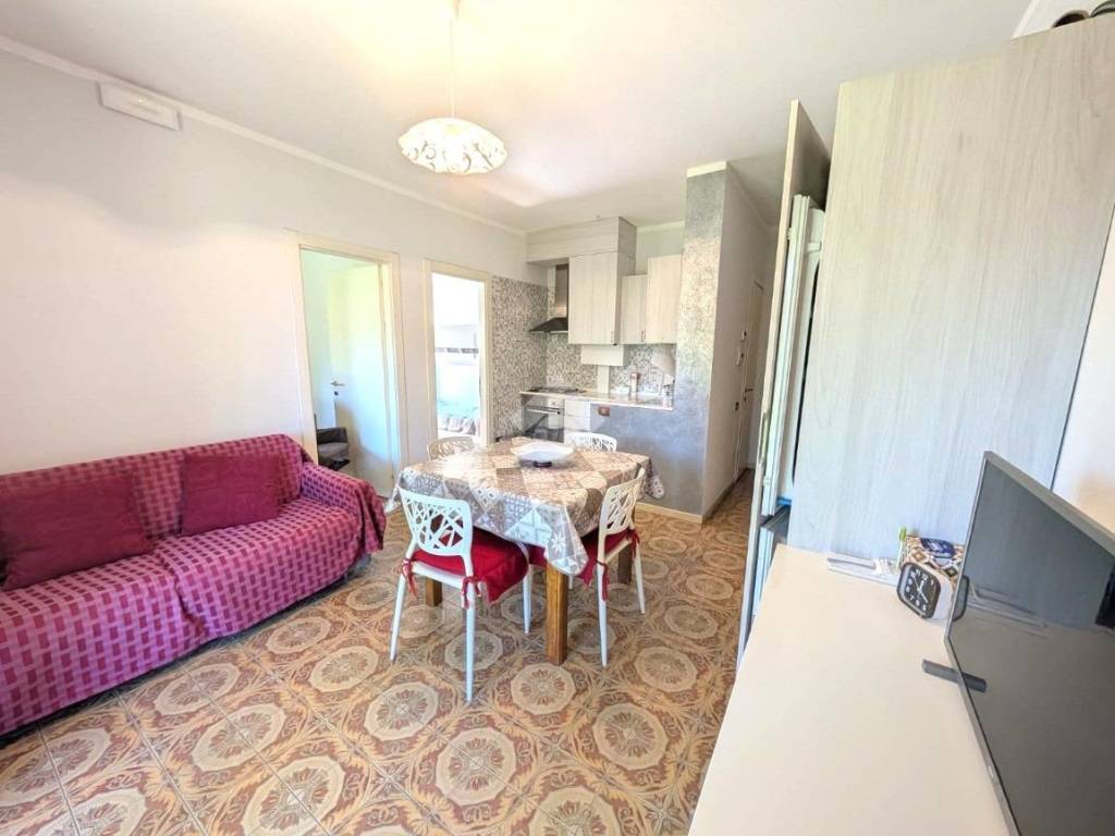 appartamento in vendita a Sirmione in zona Colombare