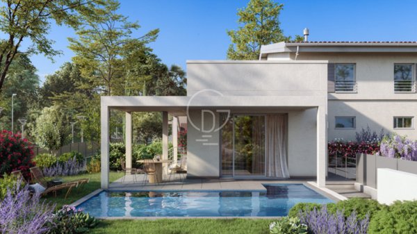 casa indipendente in vendita a Sirmione