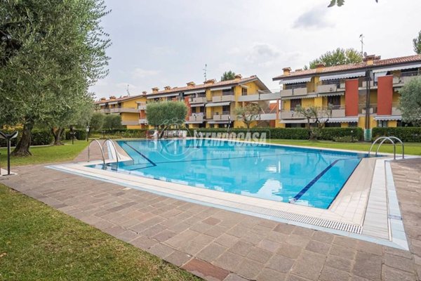 appartamento in vendita a Sirmione in zona Lugana