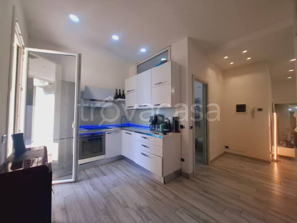 appartamento in vendita a Sirmione in zona Lugana