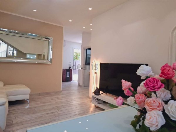 appartamento in vendita a Sirmione in zona Lugana