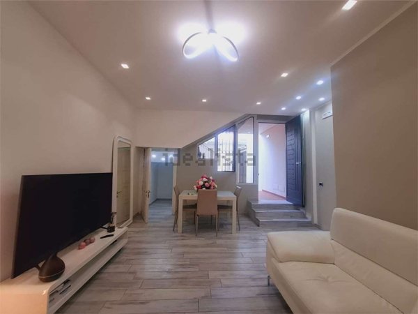 appartamento in vendita a Sirmione in zona Lugana