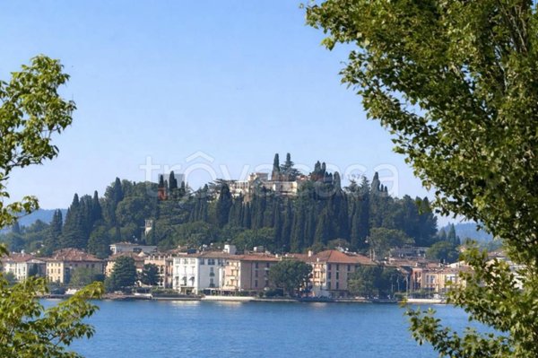 appartamento in vendita a Sirmione