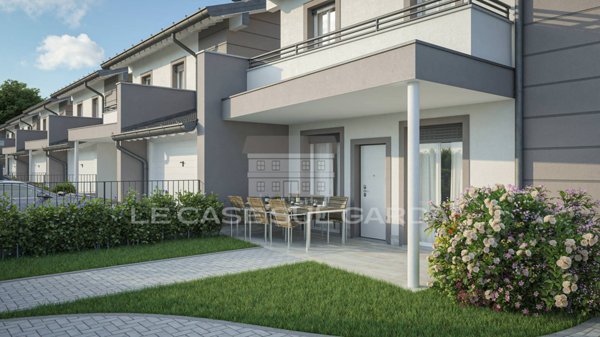 casa indipendente in vendita a Sirmione