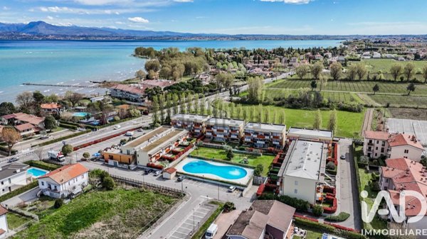 appartamento in vendita a Sirmione in zona Lugana