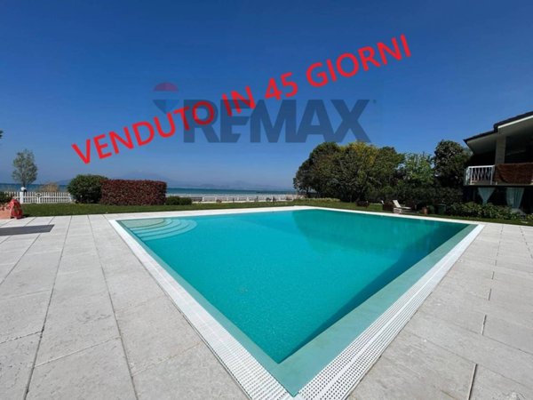 appartamento in vendita a Sirmione in zona Lugana