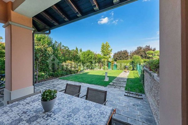 appartamento in vendita a Sirmione