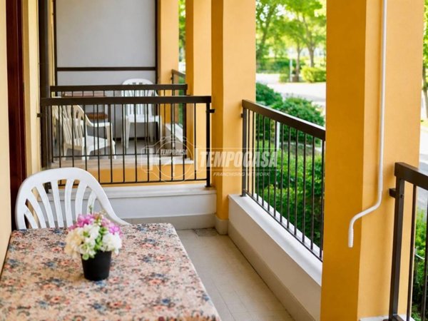 appartamento in vendita a Sirmione in zona Lugana