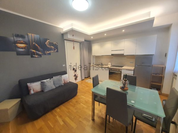 appartamento in vendita a Sirmione in zona Lugana