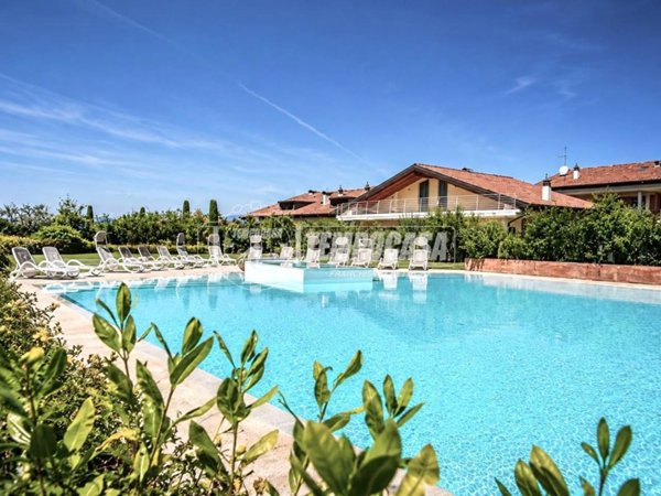 appartamento in vendita a Sirmione