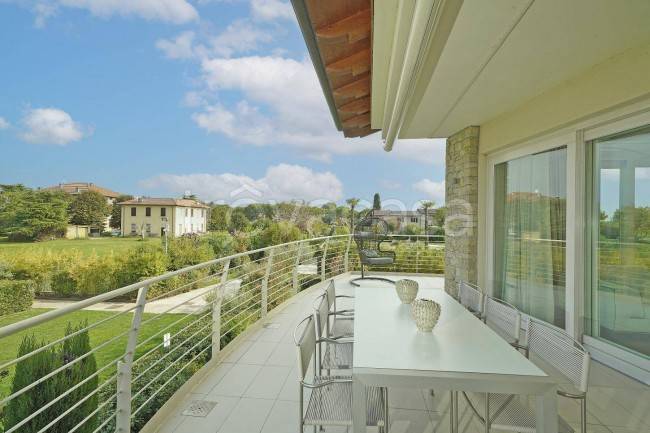 appartamento in vendita a Sirmione