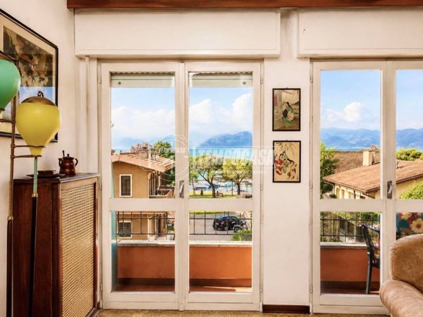appartamento in vendita a Sirmione in zona Lugana