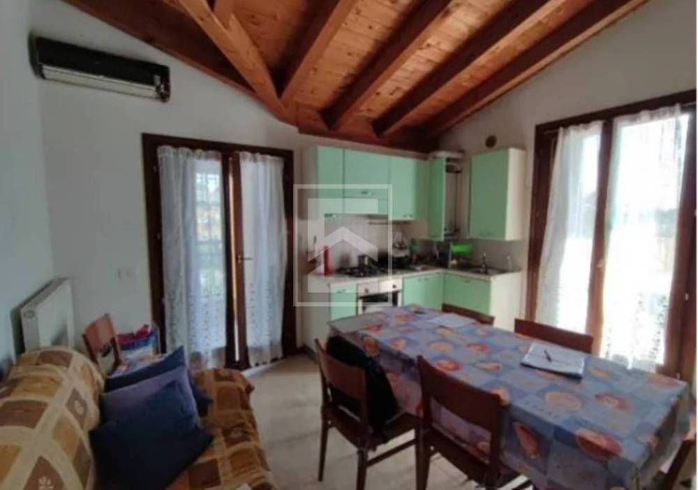 appartamento in vendita a Sirmione in zona Lugana